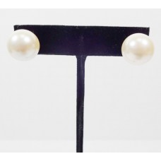 Pearl Earings