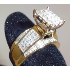 14 Karat Gold Ring w/round diamonds w/baguettes